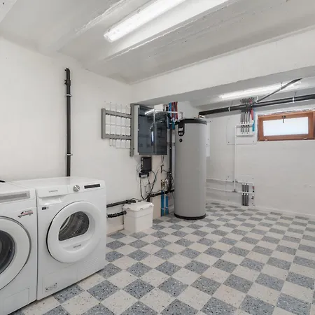 - Alizee - Luxe En Charme In Pittoresk